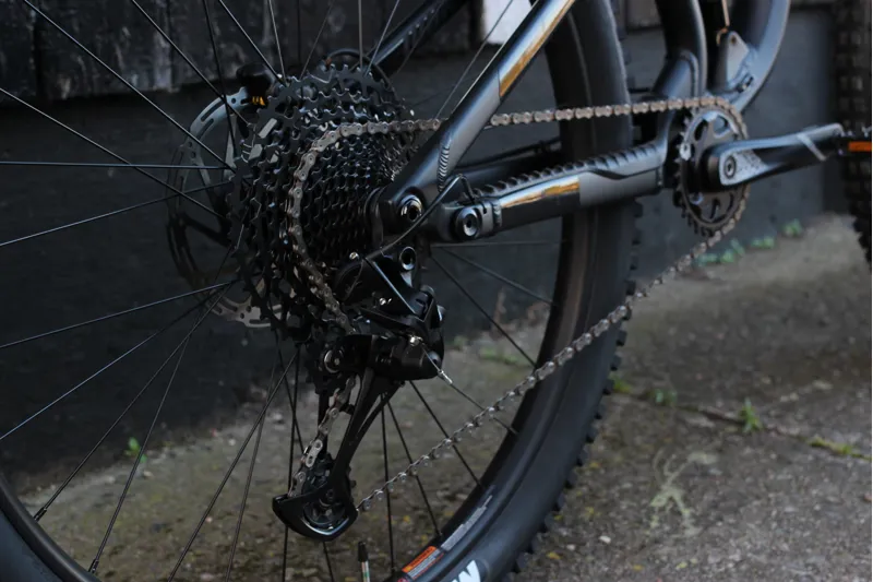 2023 GT Sensor Comp 29er Full Suspension Alloy Mountain Bike in BBQ Black-2