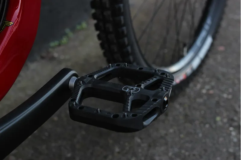 2022 GT Force Comp Alloy Full Suspension Mountain Bike in Red-4