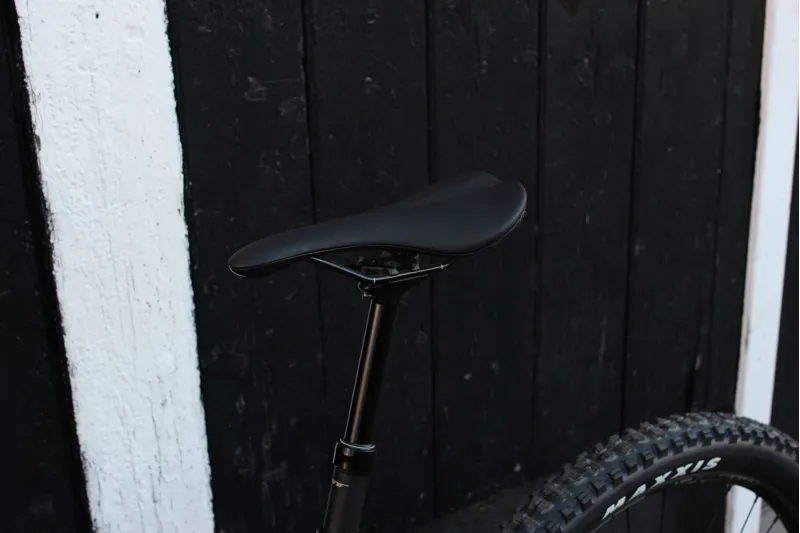 2022 GT Force Comp Alloy Full Suspension Mountain Bike in Red-7