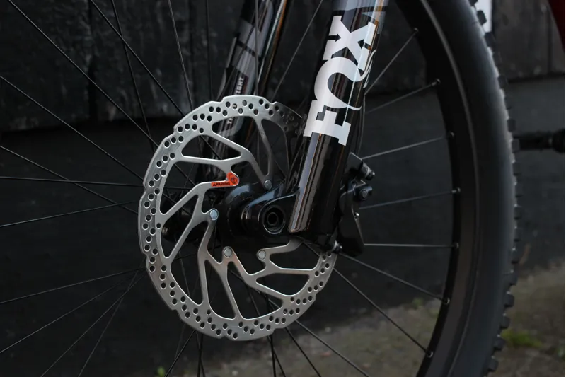 2022 GT Force Comp Alloy Full Suspension Mountain Bike in Red-8