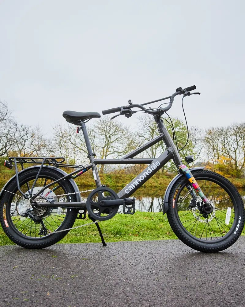 Cannondale Compact Neo Electric Bike in Smoke Black