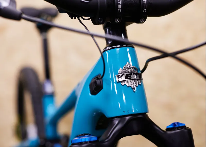 2024 Yeti Cycles 160E Super T Series Carbon Full Suspension Mountain Electric Bike in Turquoise-1