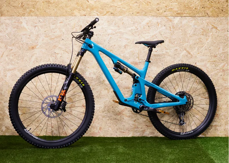 Yeti Cycles SB140 T-Series T1 Lunch Ride 29 Mountain Bike in Turquoise-1