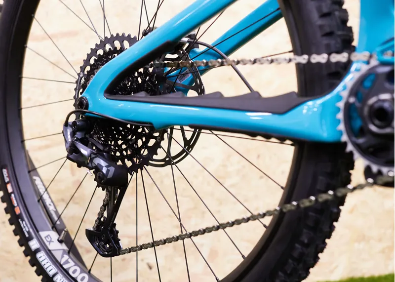 2024 Yeti SB160 T-Series T1 29 Full Suspension Carbon Mountain Bike in Turquoise-7
