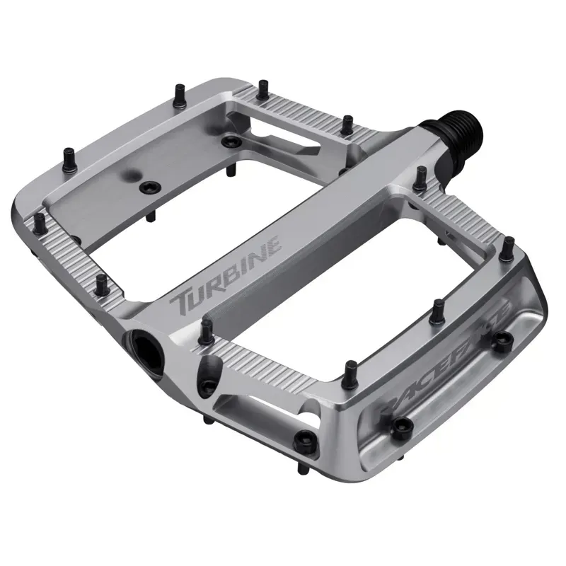 Race Face Turbine 9/16-inch Pedals in Silver