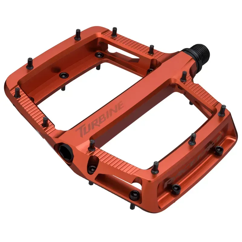 Race Face Turbine 9/16-inch Pedals in Fox Orange