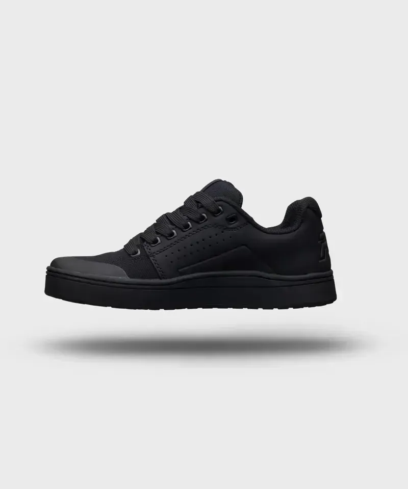 Ride Concepts Youth Livewire Shoes in Black-1