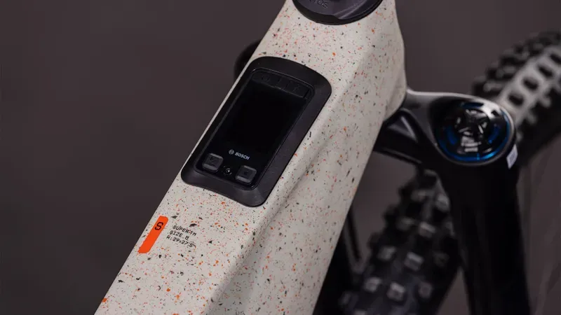 Cube AMS Hybrid 177 C:62 SUPER TM 600X Reedeigegrit 'n' orange-1